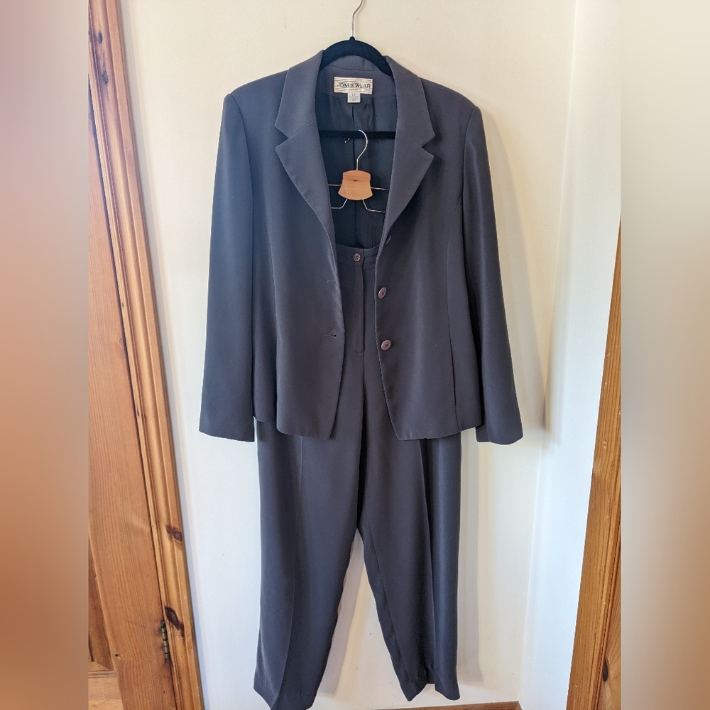 Jones Wear Charcoal Gray Women's Pantsuit with Jacket